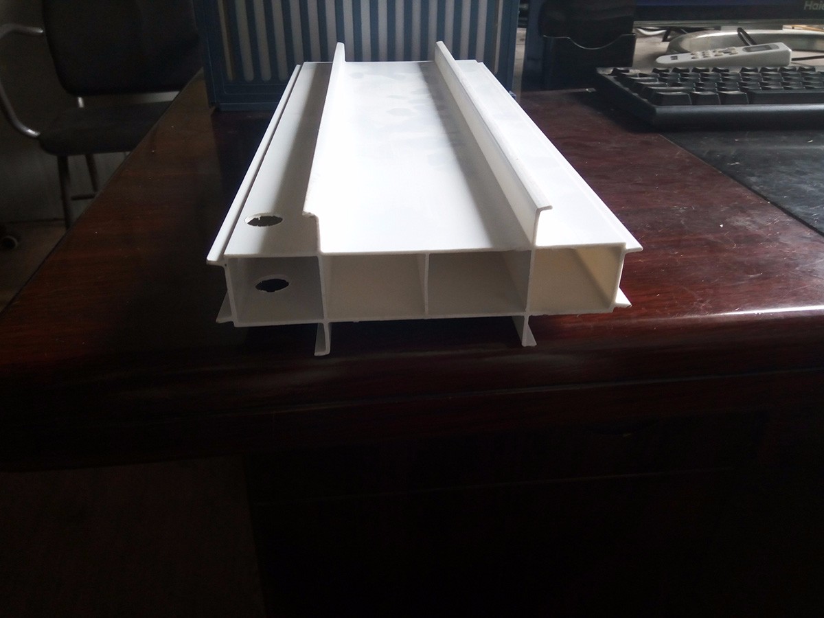 商丘立面拉缝板 (1)150MM宽拉缝板